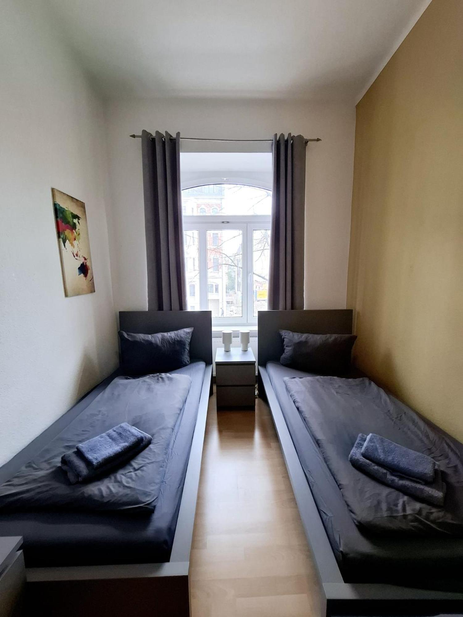 Altbauwohnung Direkt An Der Karli Mit Balkon - Netflix Inklusive Leipzig Exterior foto