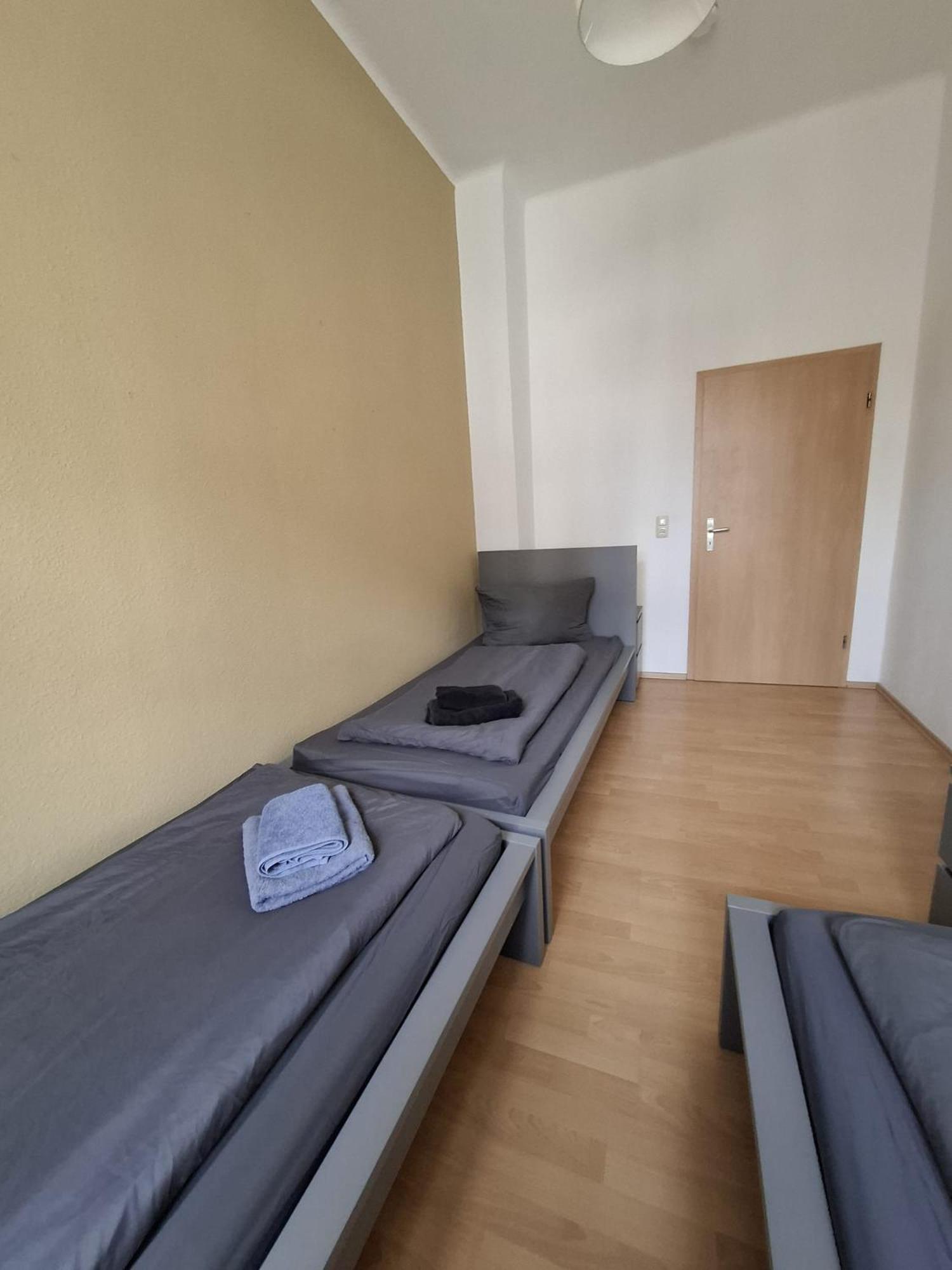 Altbauwohnung Direkt An Der Karli Mit Balkon - Netflix Inklusive Leipzig Exterior foto